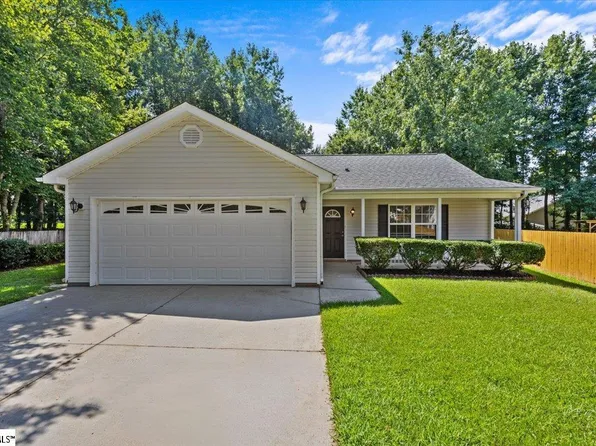 210 E Bushy Hill Dr, Duncan, SC 29334