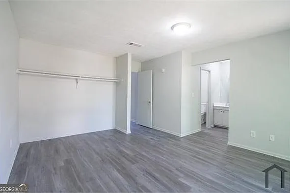 3158 Olive Tree Ct — Photo 17