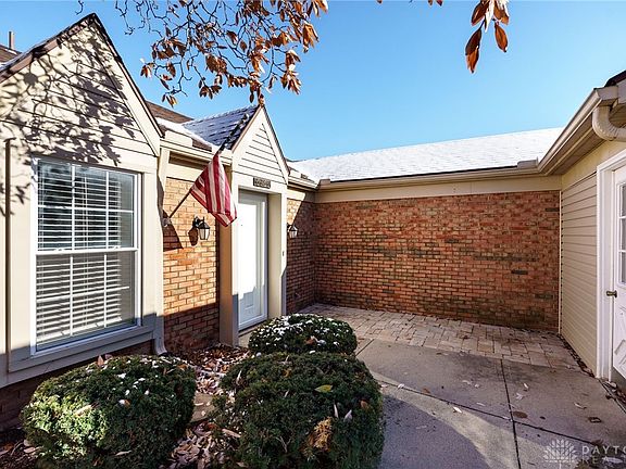 2nd image of 6360 Braxton Pl