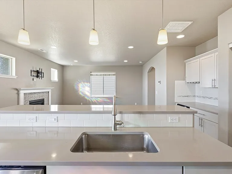 13071 N Loveland Way — Photo 8
