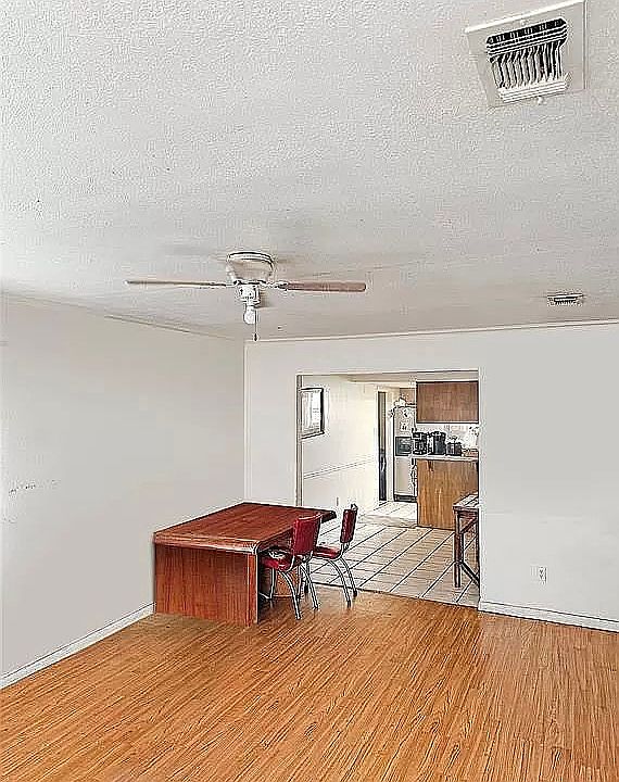 Unit b sitting room 