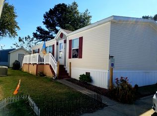 36 S Elm Ct, Newport News, VA 23608