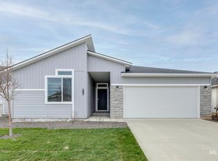 297 N Madrone Ave, Kuna, ID 83634