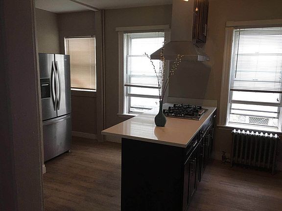 5th image of 28 Blake St #1