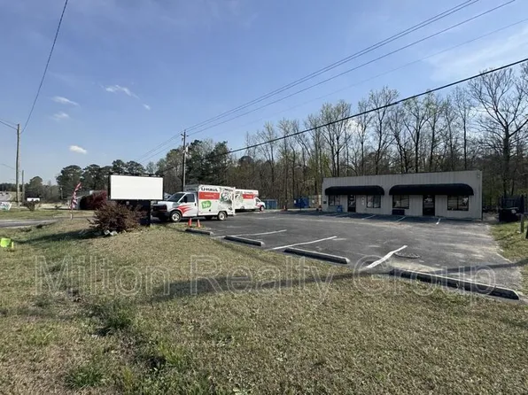 432 E Cornelius Harnett Blvd, Lillington, NC 27546
