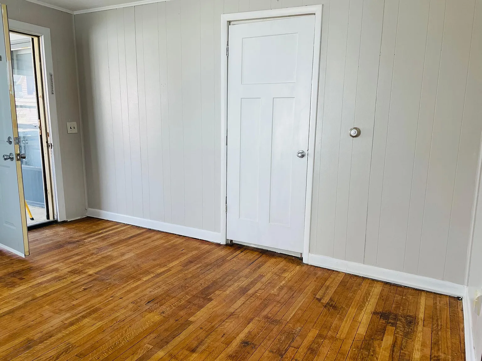 218 Calhoun St — Photo 2