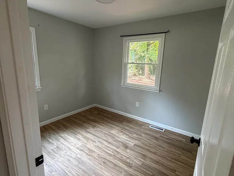 805 Mohawk Ave — Photo 24