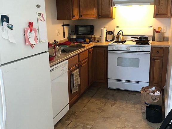3rd image of 1615 Commonwealth Ave #5H