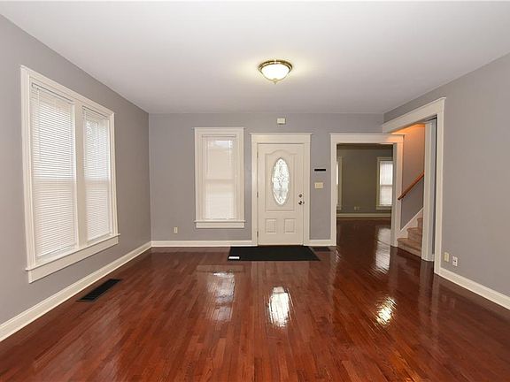 4th image of 8990 Cedar St