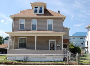 2055 Riddle Ave, Tyrone, PA 16686