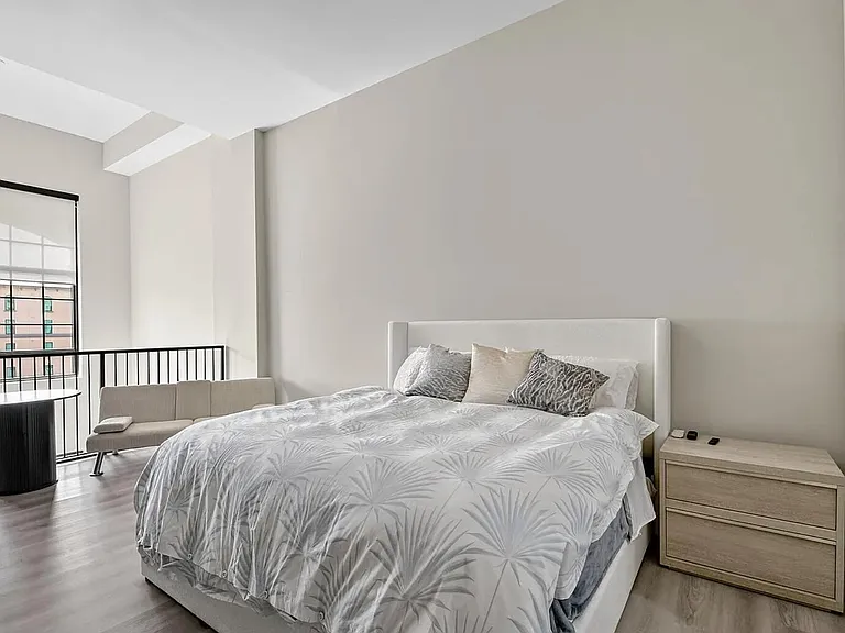 801 S Olive Ave #408 — Photo 6