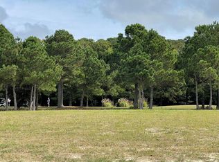 100 Golden Bear Cir, Cape Charles, VA 23310