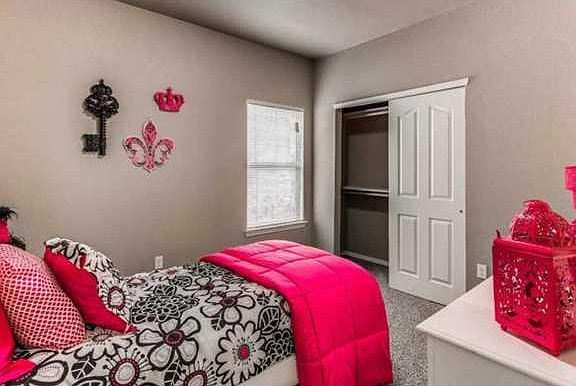 3rd image of 12173 Copper Valley Ln