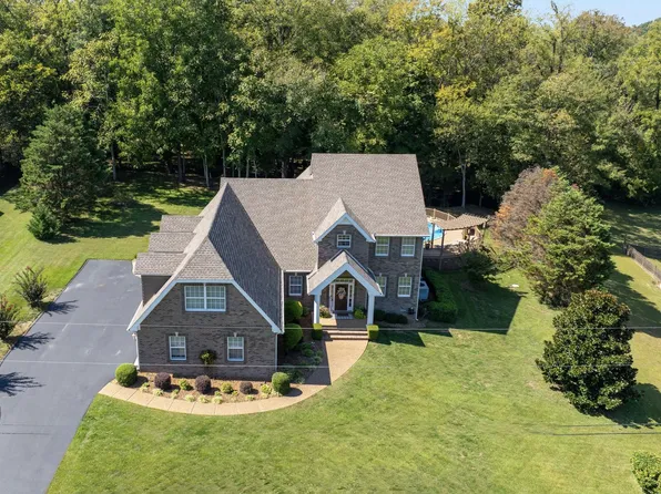 1804 Holden Ct, Spring Hill, TN 37174