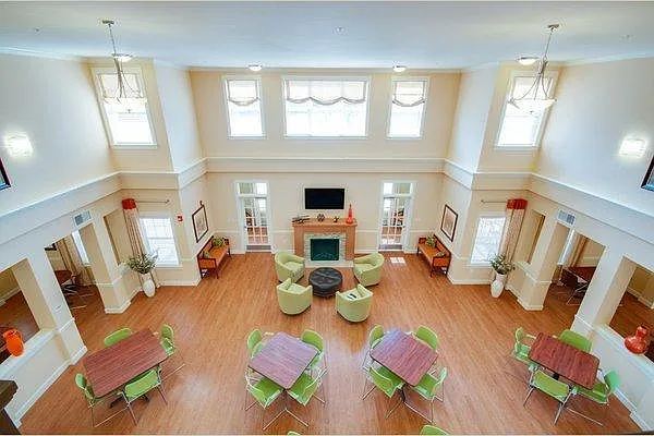3455 Dundalk Ave — Photo 2