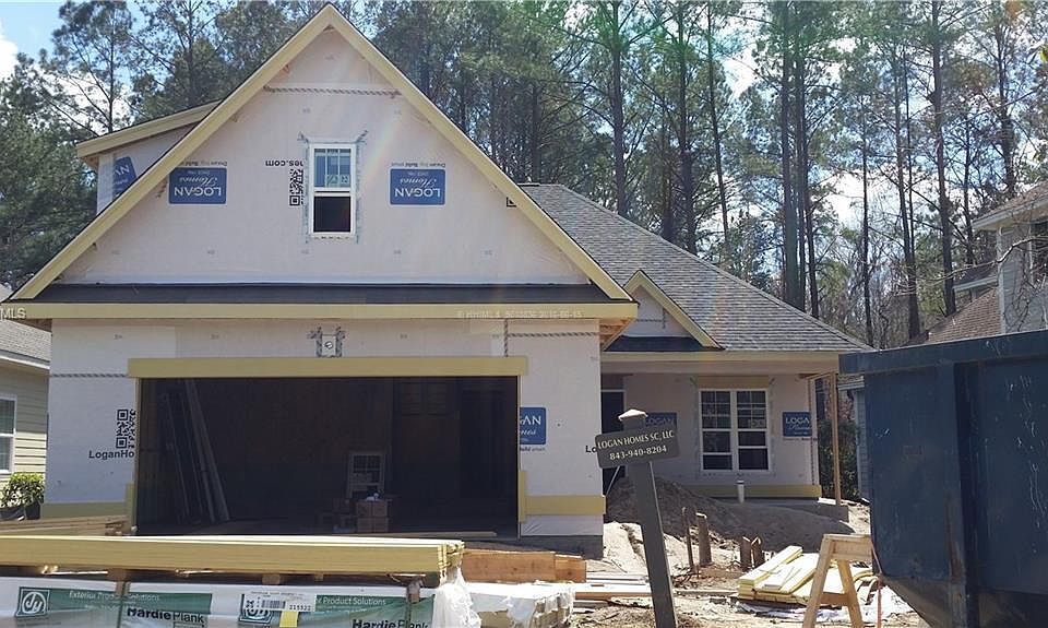 2nd image of 4 Sweet Pond Ct
