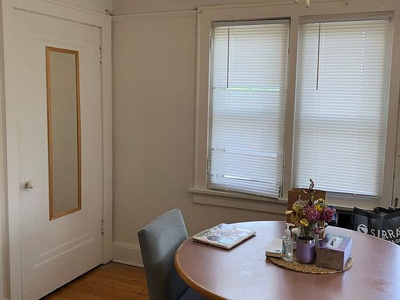 4th image of 1720 E Newport Ave #5
