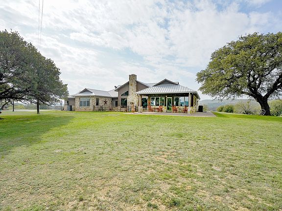 2nd image of 1084 Beddo Mountain Rd