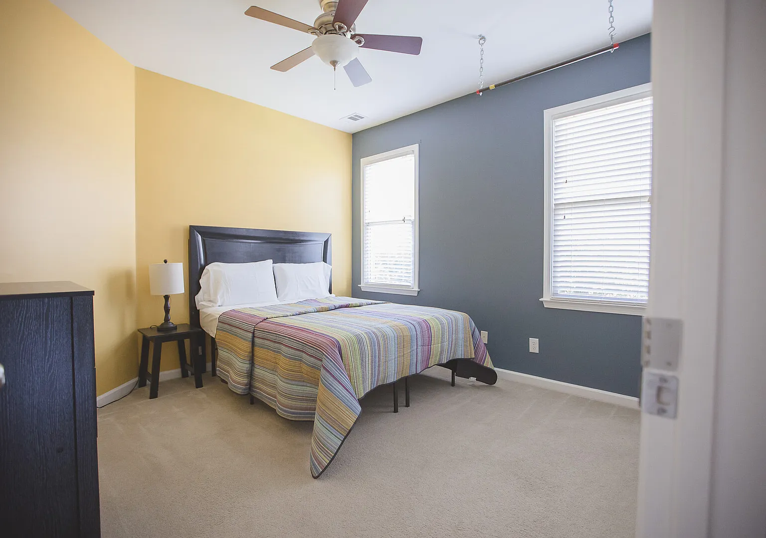 Spacious, Professionally Cleaned 3 bedroom Home — Photo 4