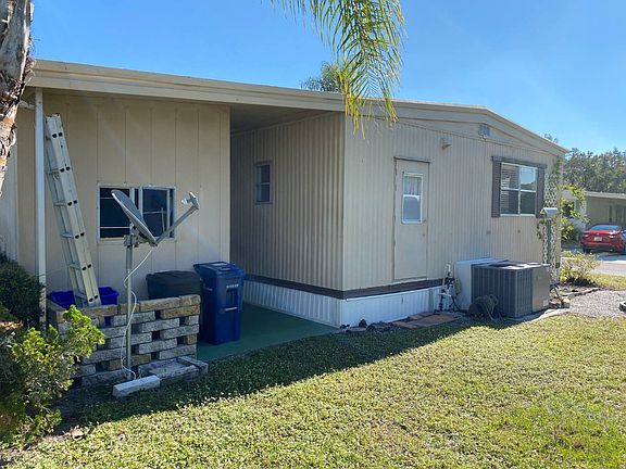 3rd image of 3701 Voorne St