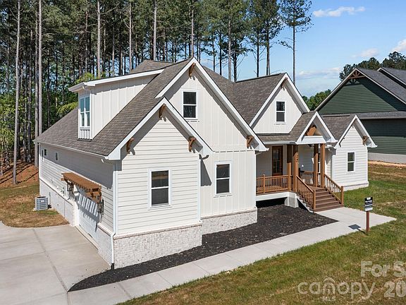 3rd image of 124 Taylors Garden Way #30