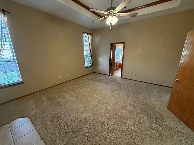 608 N Cherokee Way — Photo 17