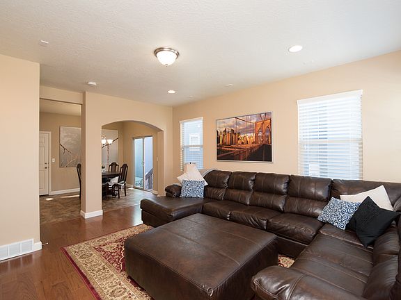 2nd image of 10223 S Clarks Hill Dr