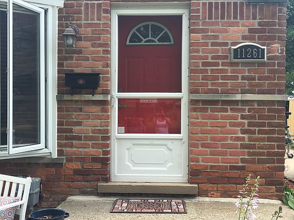 4th image of 11261 Garden St