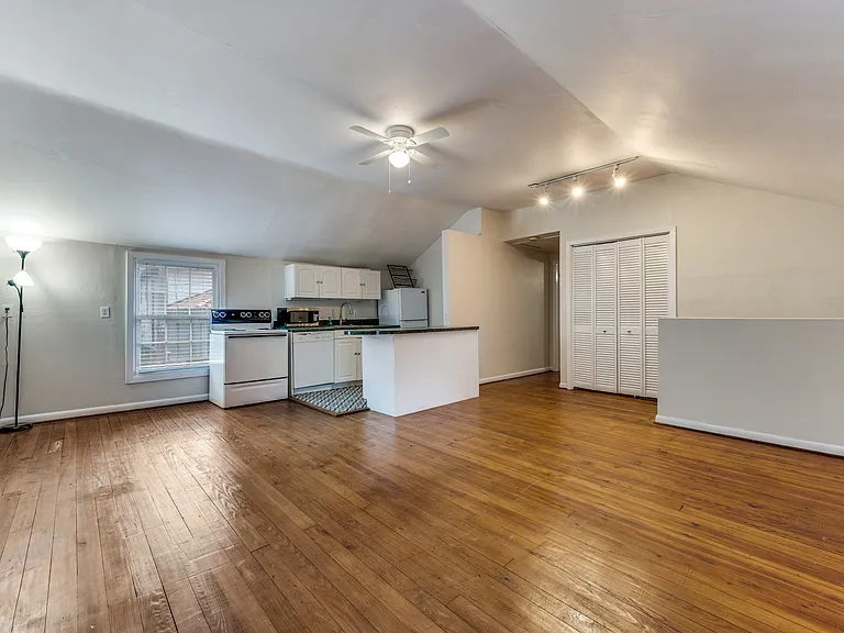 4543 Westway Ave — Photo 12