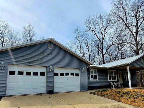 2nd image of 369 S Summit Ridge Dr
