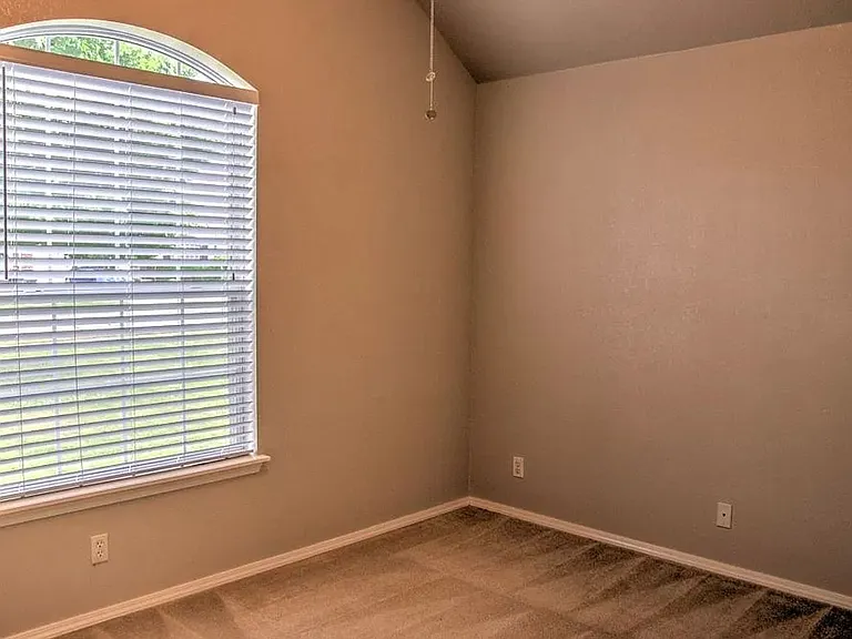 10218 E 111th Pl S — Photo 15