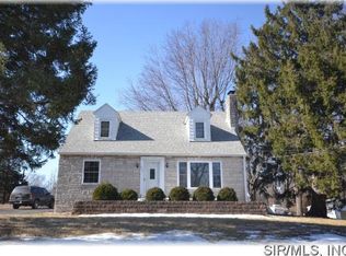 310 Hollywood Hgts Rd, Caseyville, IL 62232