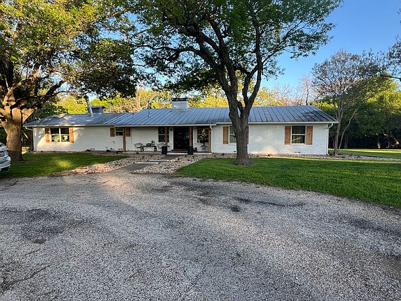 3rd image of 5899 Cedar Ridge Dr