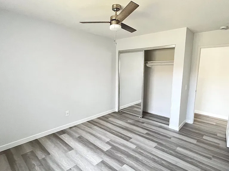 333 Lansing Circle — Photo 8