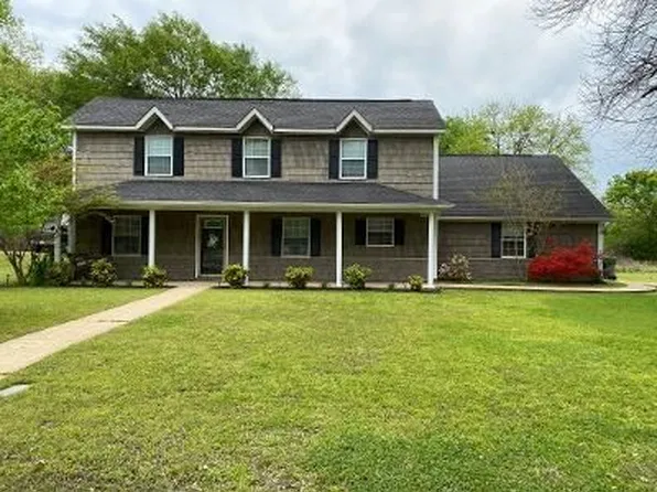 731 Ashley Ln, Tupelo, MS 38801