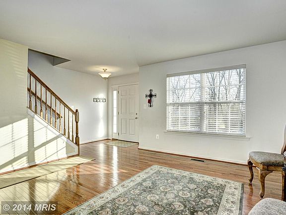 5th image of 9512 Washington Ave Unit A