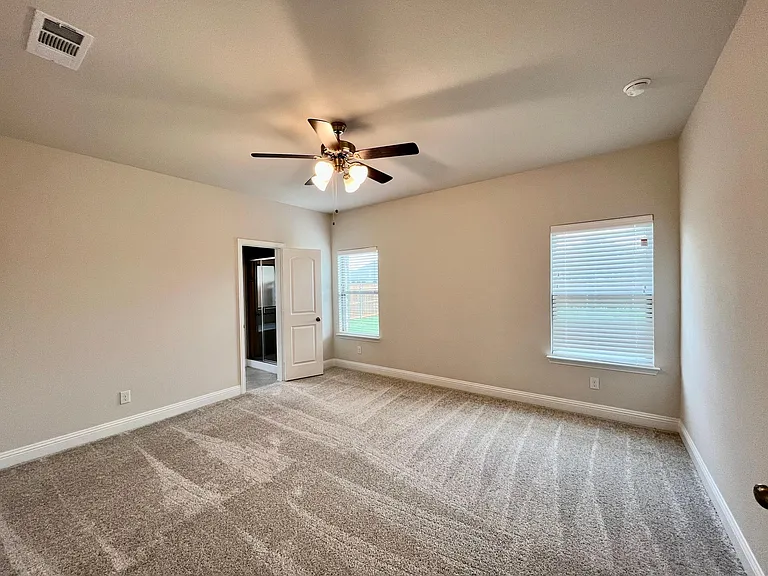 2817 Diamondback Dr — Photo 11