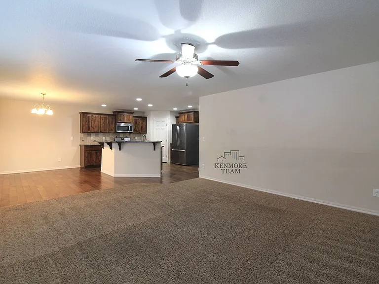 406 Lakerose Loop — Photo 5