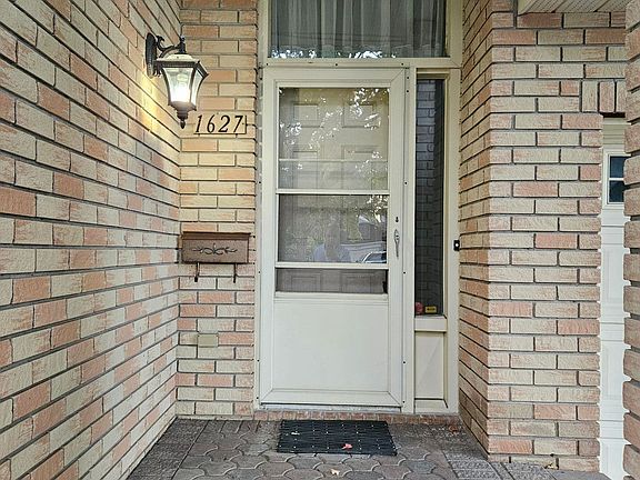 4th image of 1627 Boyer Rd