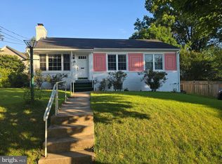 6012 Melvern Dr, Bethesda, MD 20817