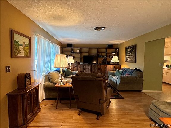 5th image of 6215 W Fox Ln