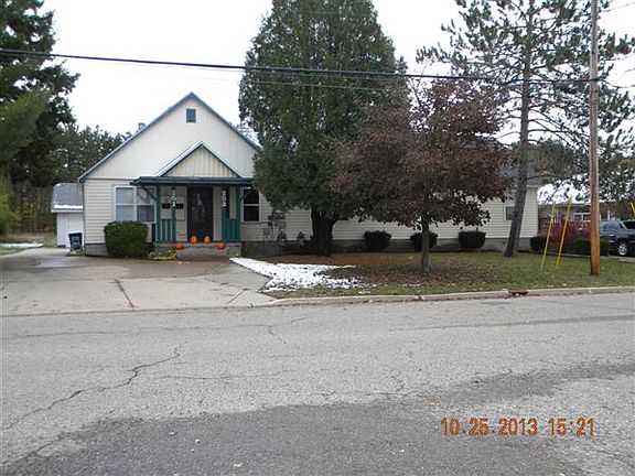 two car garage in back