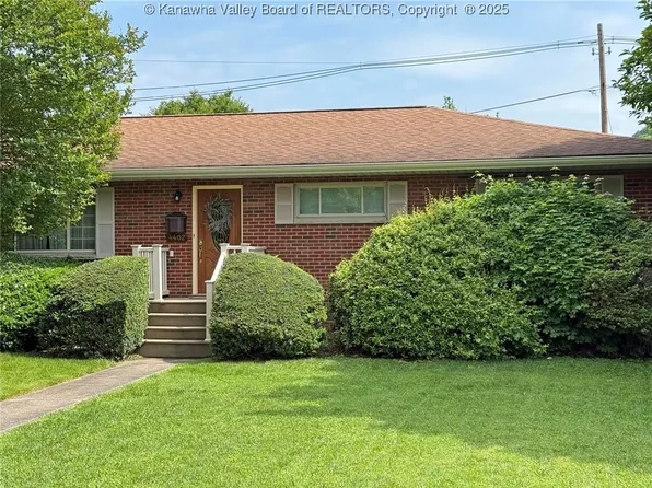 4402 Noyes Ave, Charleston, WV 25304