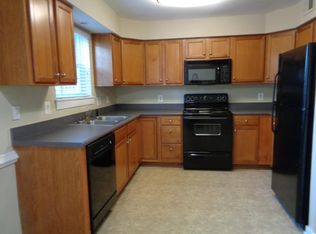 360 S Amsterdam Ct, Virginia Beach, VA 23454