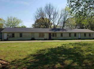 125 N Fairgrounds St, Jackson, TN 38301