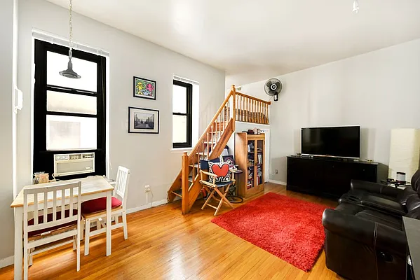 Rented by Compass | media 12