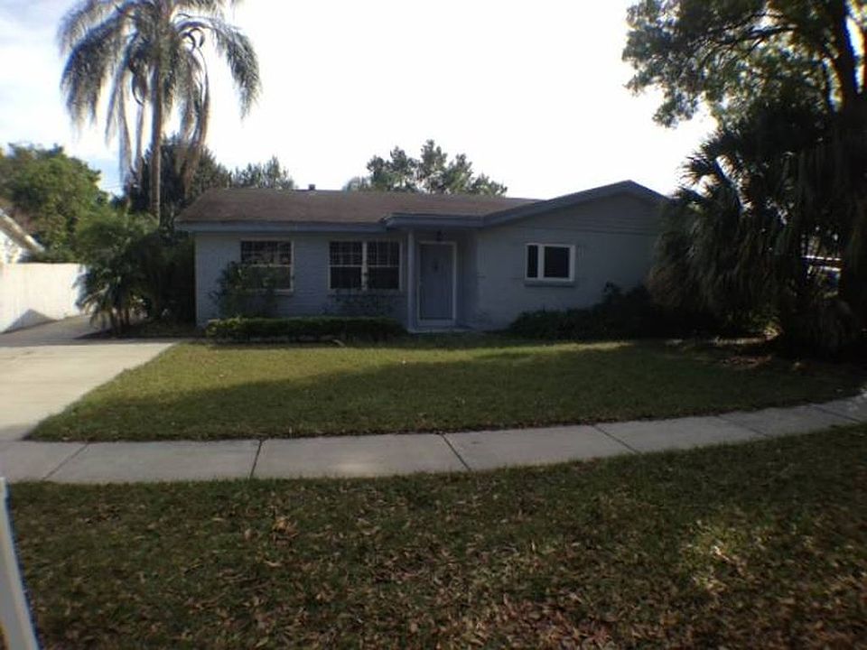 1st image of 2504 Hollis Dr
