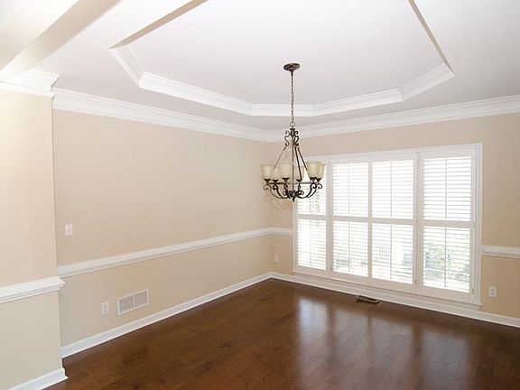 5th image of 1860 Fox Chapel Dr SE