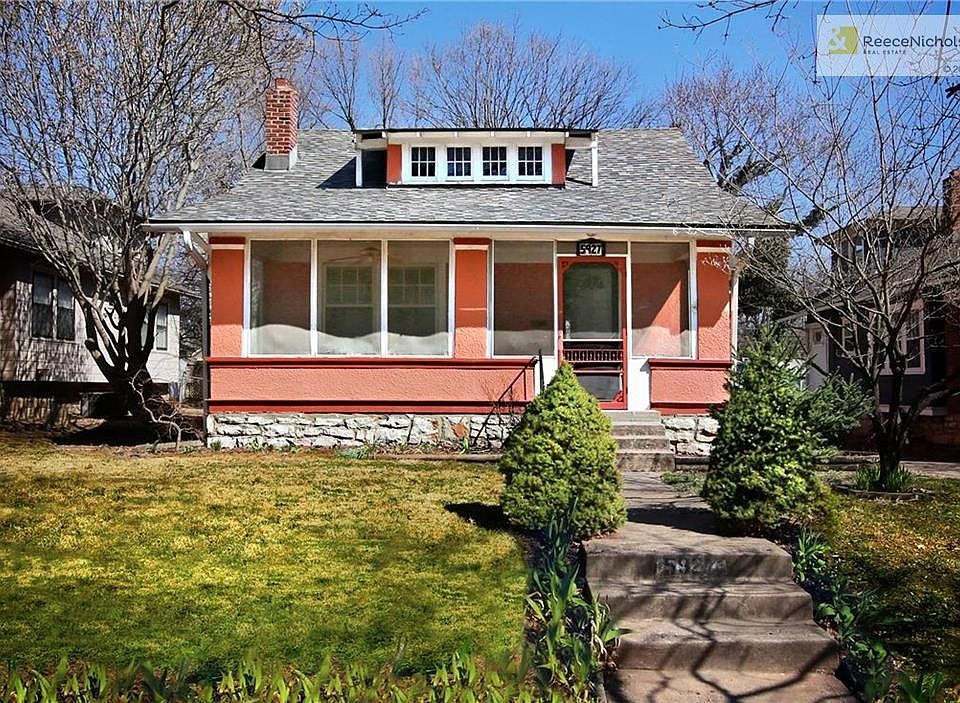 Honey, stop the car. This house is too cute to pass by. It has all the things you hope to find in a Brookside bungalow.