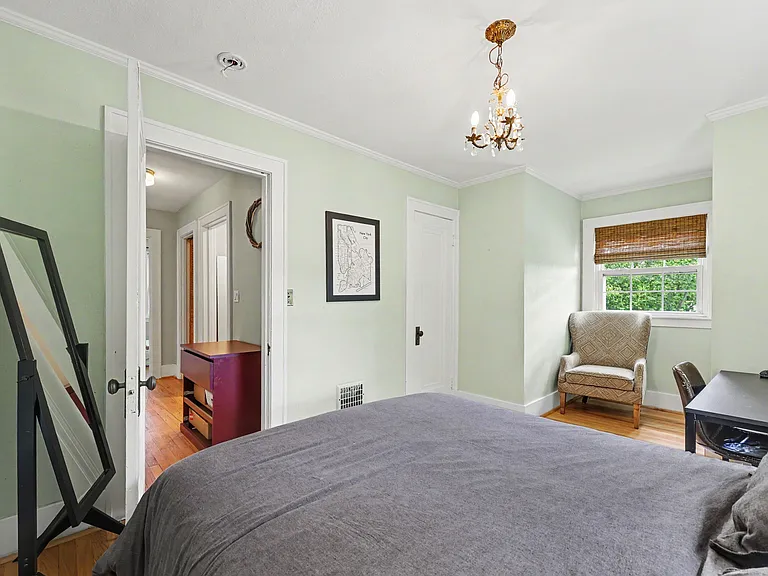 307 Doty Ave — Photo 12